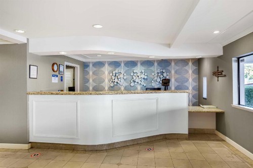 Best Western Inn - image 8