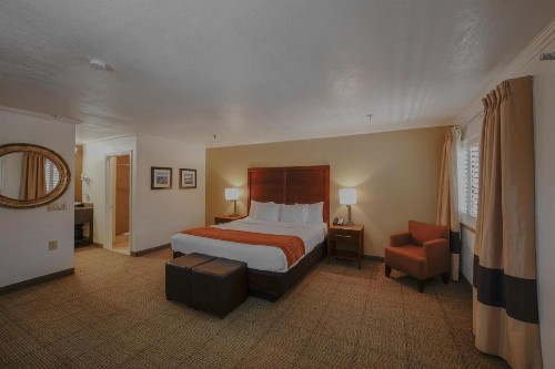 Comfort Inn Santa Cruz - image 50
