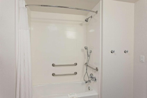 Hampton Inn Santa Cruz - image 15