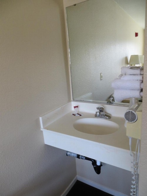 Beachview Inn - image 5