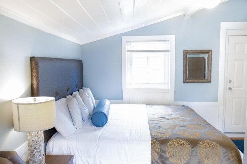 Ocean Echo Inn & Beach Cottages - image 40