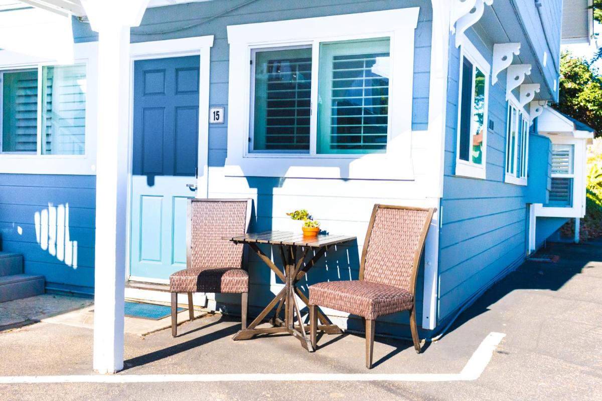 Ocean Echo Inn & Beach Cottages - image 7
