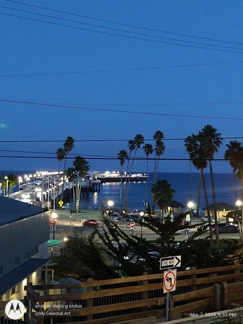Howard Johnson by Wyndham Santa Cruz Beach Boardwalk - image 15
