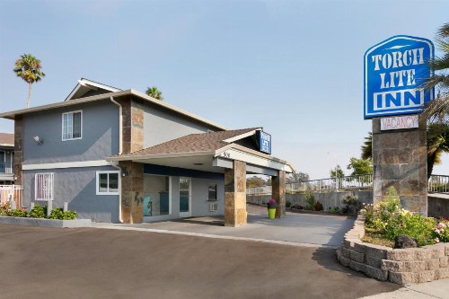 Torch Lite Inn at the Beach Boardwalk - image 4