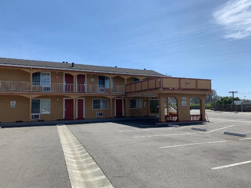 Budget Inn Santa Cruz - image 24
