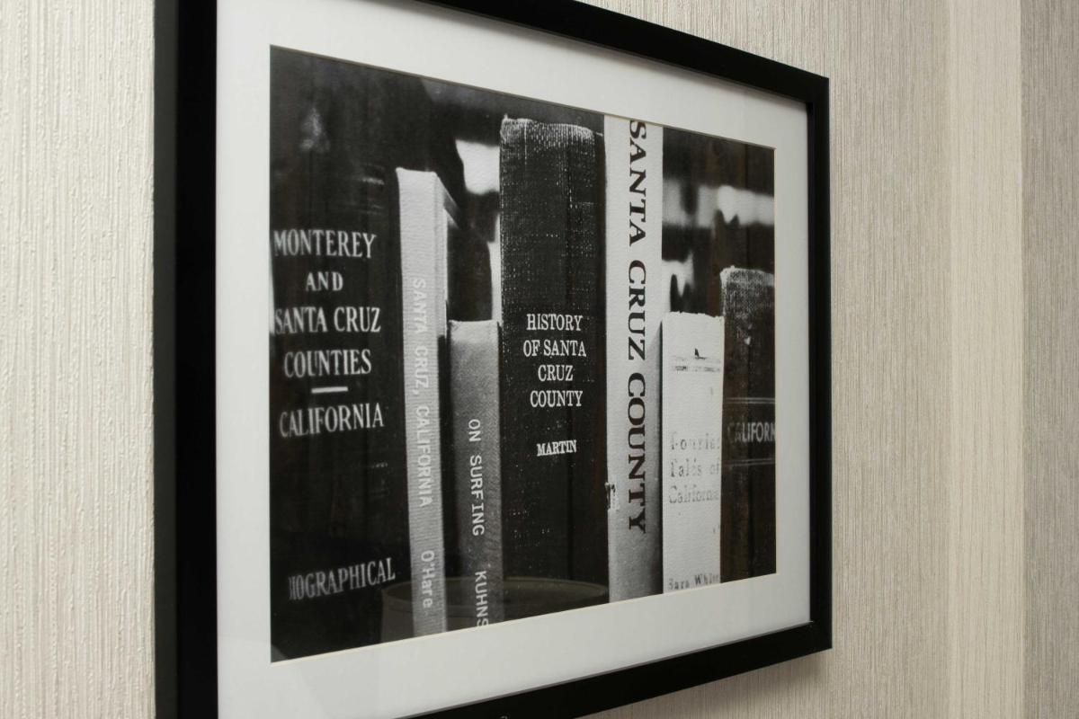 Hotel Paradox Autograph Collection - image 2