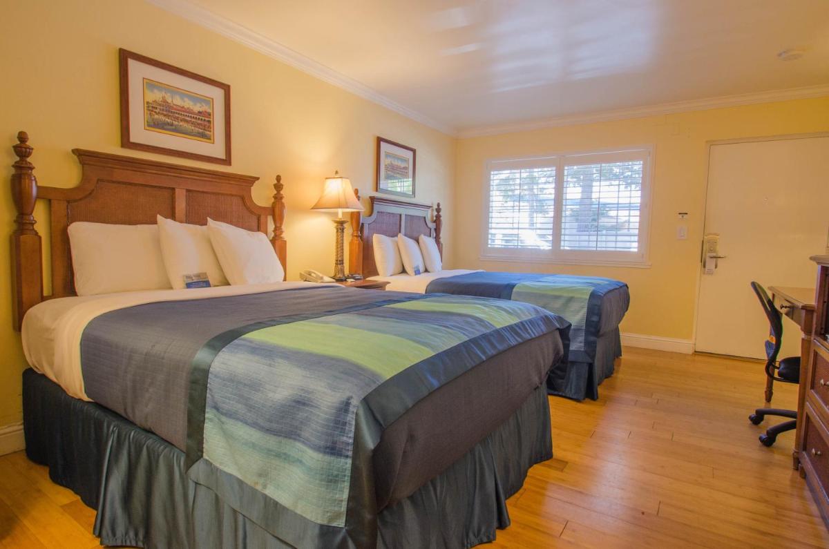 Continental Inn - image 7