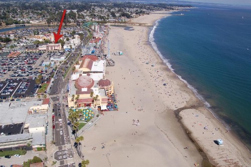 Carousel Beach Inn - image 22