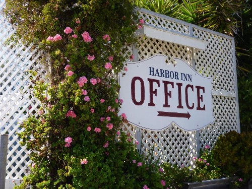 Harbor Inn - image 19