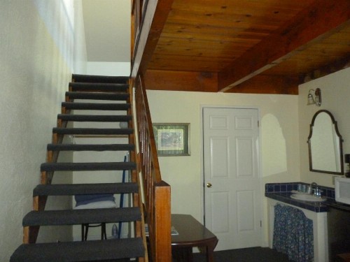 Harbor Inn - image 23