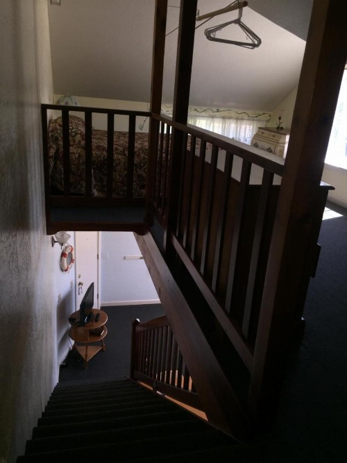 Harbor Inn - image 30