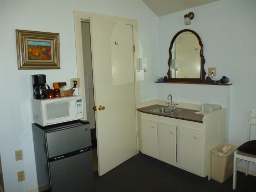 Harbor Inn - image 31