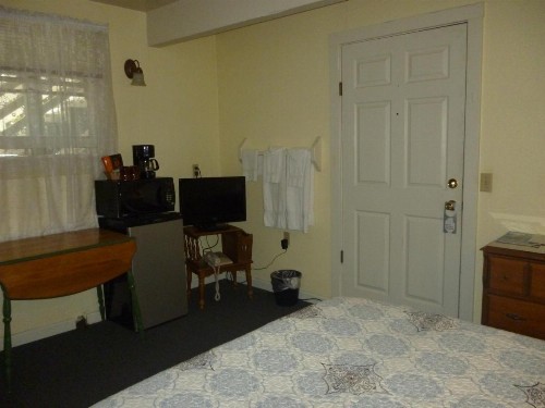 Harbor Inn - image 38