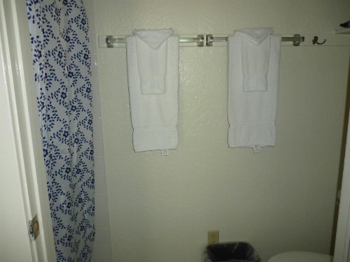 Harbor Inn - image 44