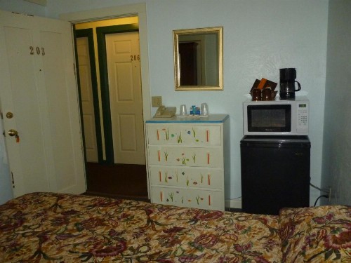 Harbor Inn - image 49
