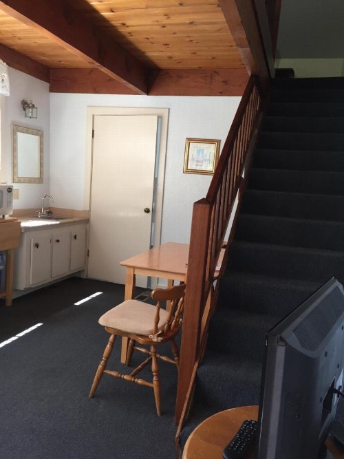 Harbor Inn - image 5