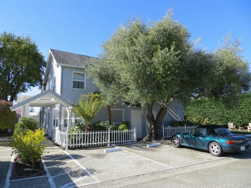 Harbor Inn - image 50