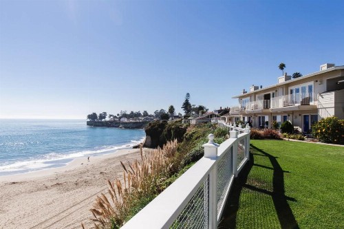 Sea & Sand Inn - image 18