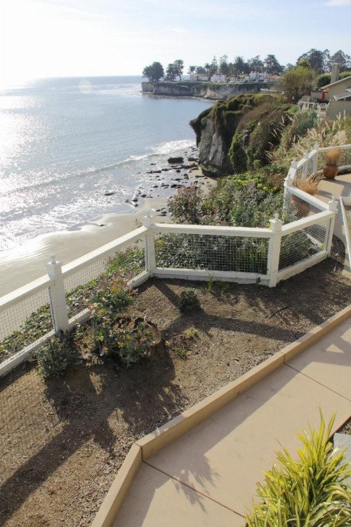 Sea & Sand Inn - image 26