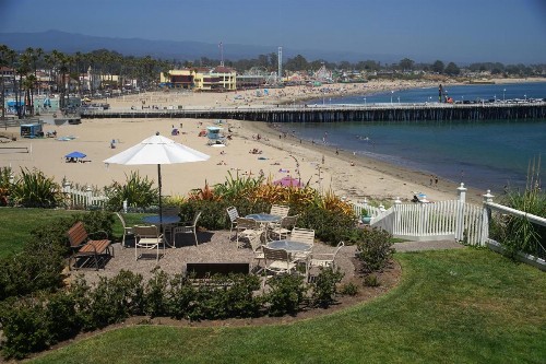 Sea & Sand Inn - image 8