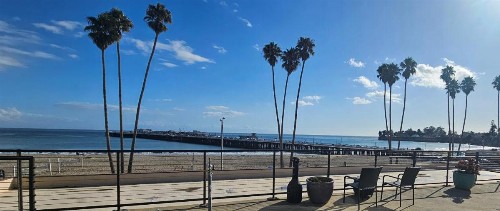 Casablanca Inn on The Beach - image 11