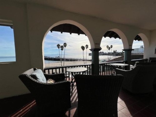 Casablanca Inn on The Beach - image 14