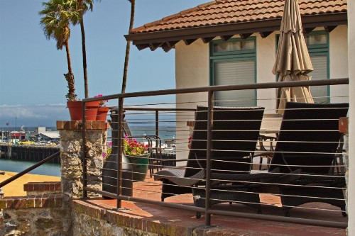 Casablanca Inn on The Beach - image 29