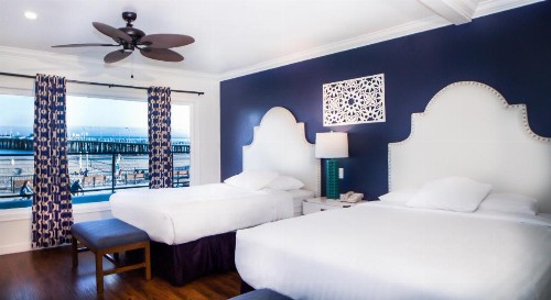 Casablanca Inn on The Beach - image 3