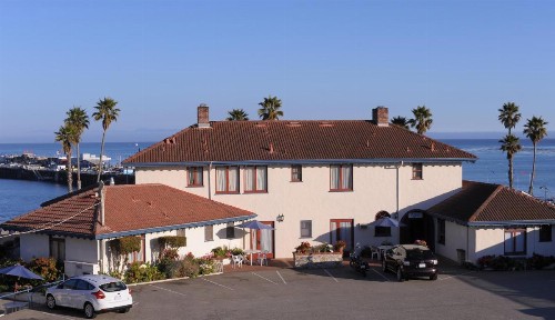 Casablanca Inn on The Beach - image 32