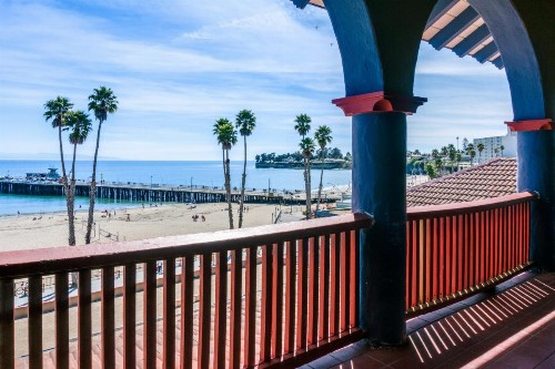 Casablanca Inn on The Beach - image 45