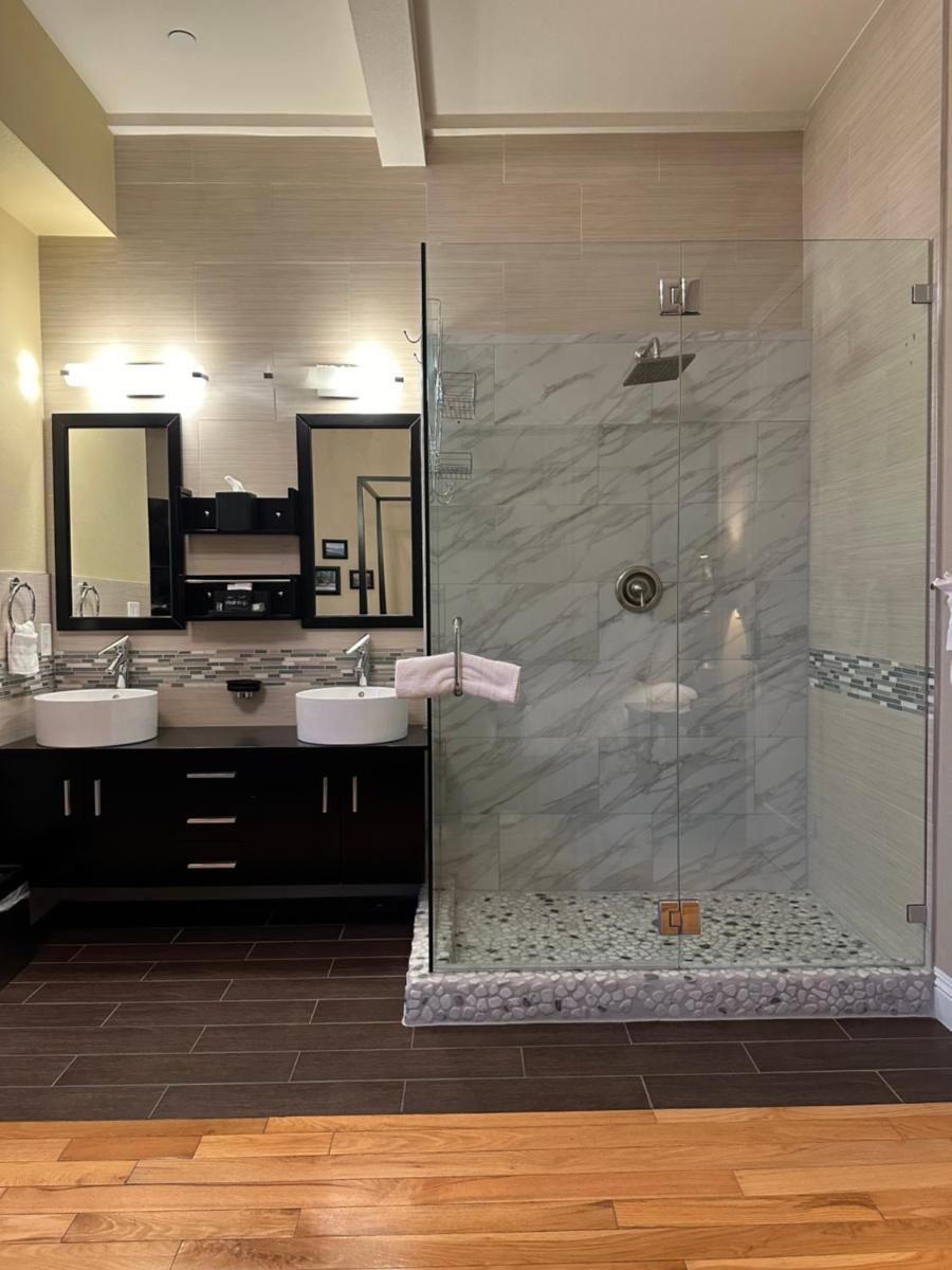 Rio Vista Inn & Suites Santa Cruz - main image