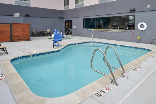 Fairfield Inn & Suites by Marriott Santa Cruz - image 33