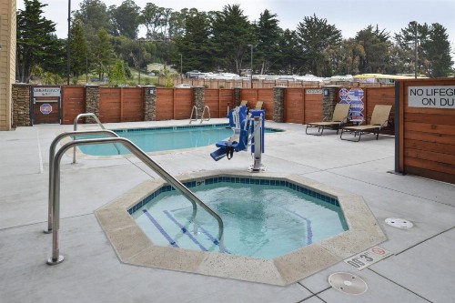 Fairfield Inn & Suites by Marriott Santa Cruz - image 35