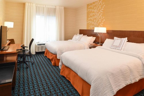 Fairfield Inn & Suites by Marriott Santa Cruz - image 9