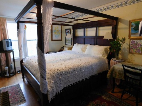 Cliff Crest Inn - image 14