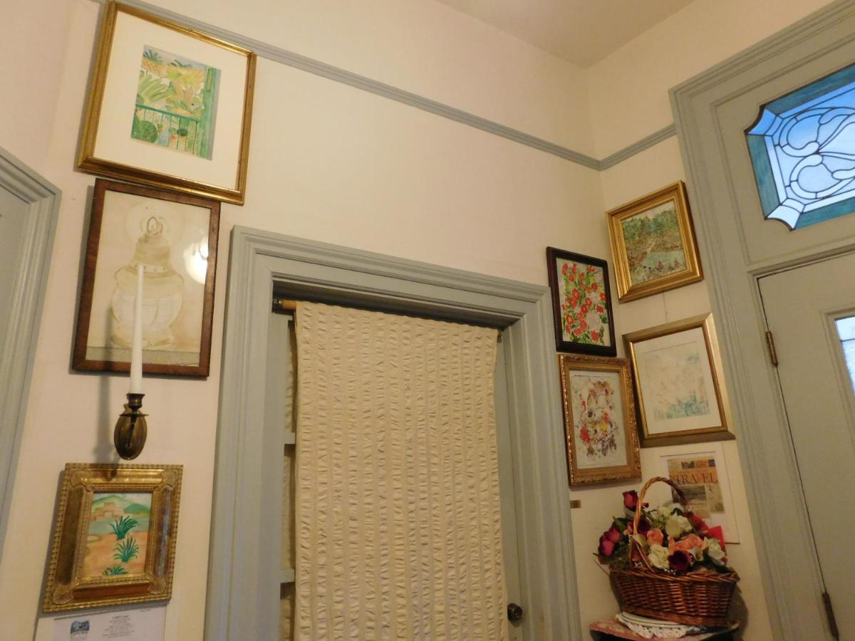 Cliff Crest Inn - image 2