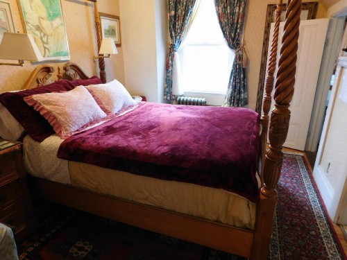 Cliff Crest Inn - image 21