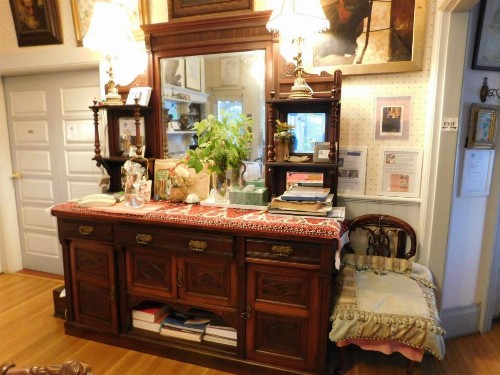 Cliff Crest Inn - image 22