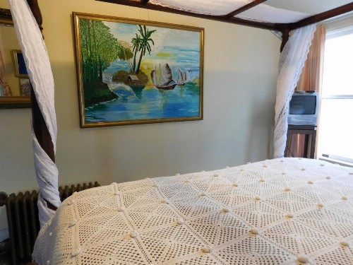 Cliff Crest Inn - image 8