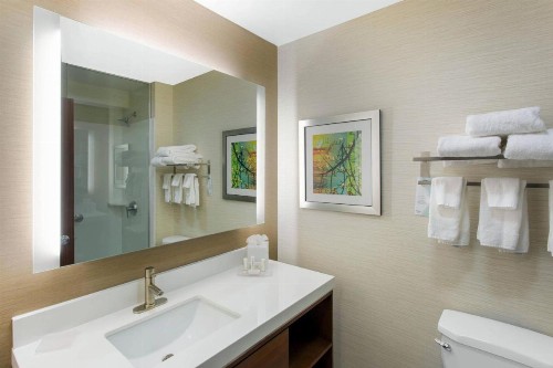 Fairfield Inn & Suites by Marriott Santa Fe - image 11