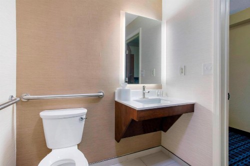 Fairfield Inn & Suites by Marriott Santa Fe - image 17