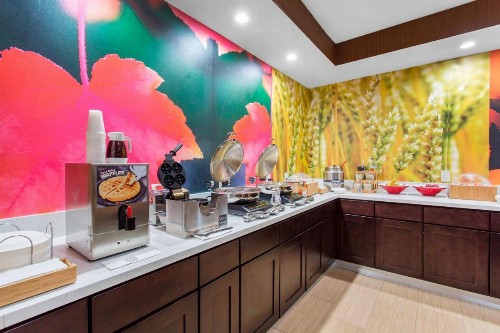 Fairfield Inn & Suites by Marriott Santa Fe - image 25