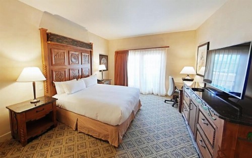 Hilton Santa Fe Buffalo Thunder - image 50