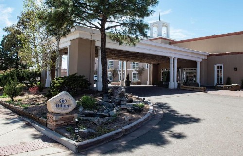 Hilton Santa Fe Historic Plaza - image 2