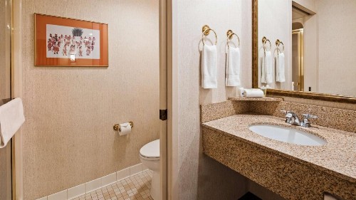 Inn at Santa Fe SureStay Collection by Best Western - image 11