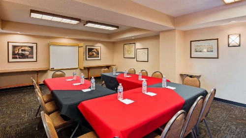 Inn at Santa Fe SureStay Collection by Best Western - image 18