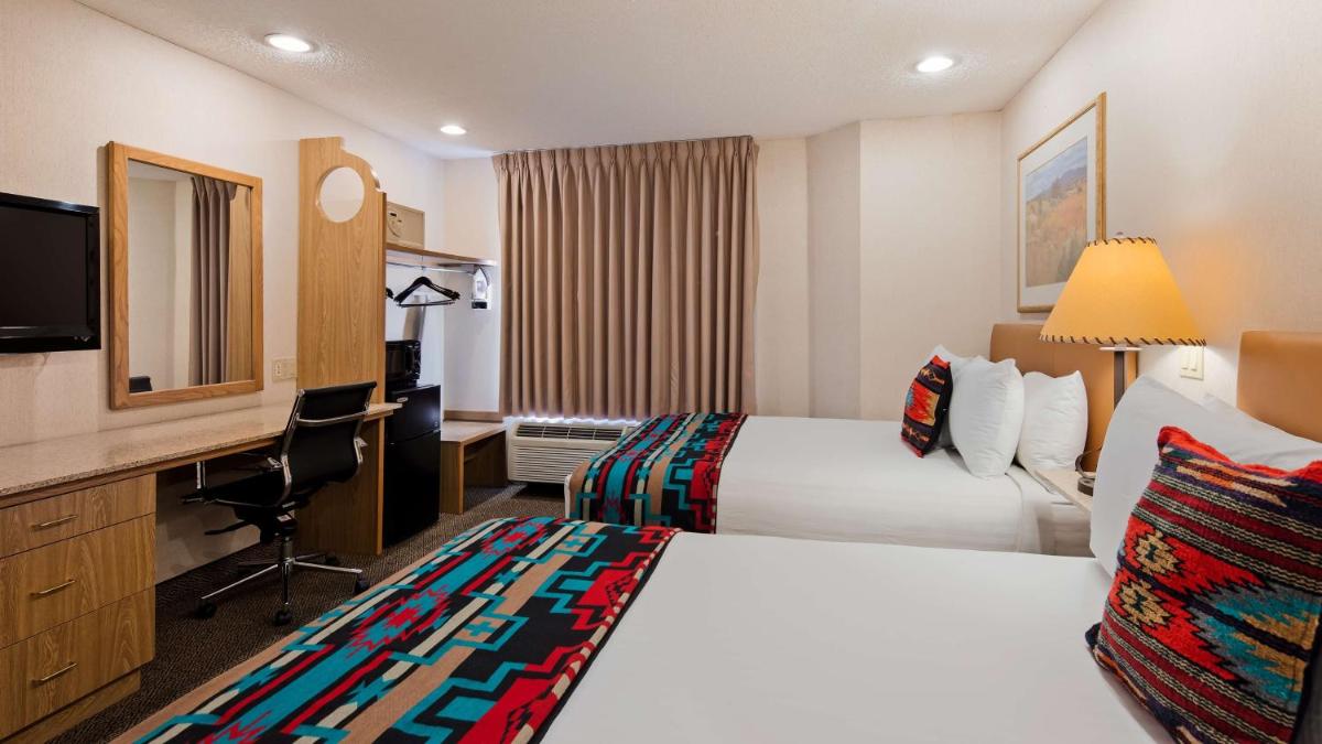 Inn at Santa Fe SureStay Collection by Best Western - image 3
