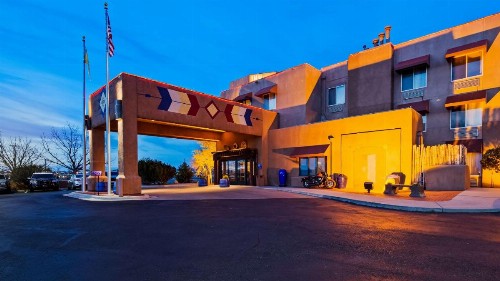 Inn at Santa Fe SureStay Collection by Best Western - image 4