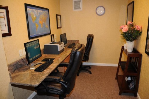 Ramada by Wyndham Santa Fe - image 19