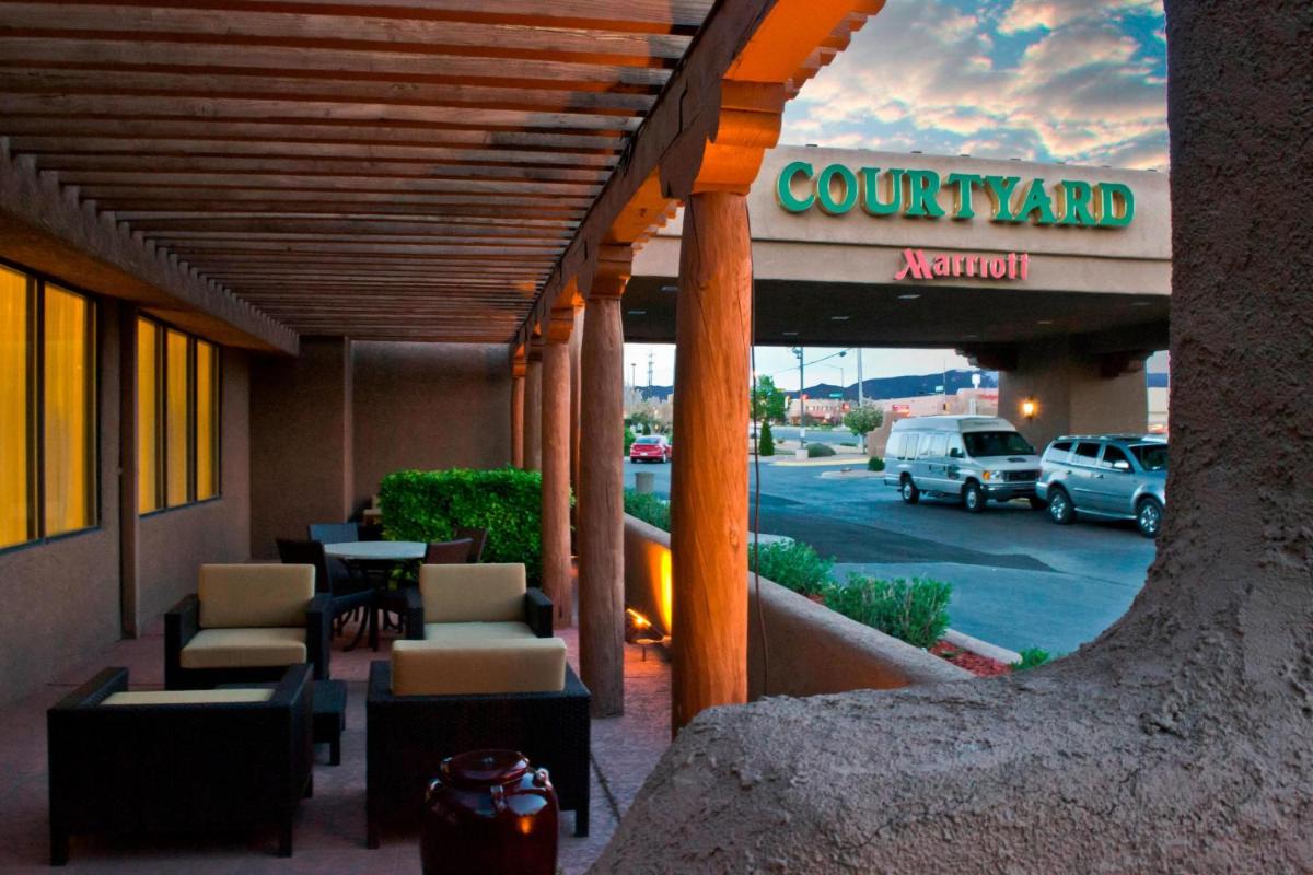 Courtyard Santa Fe - image 5